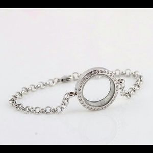 Silver Magnetic Memory Locket