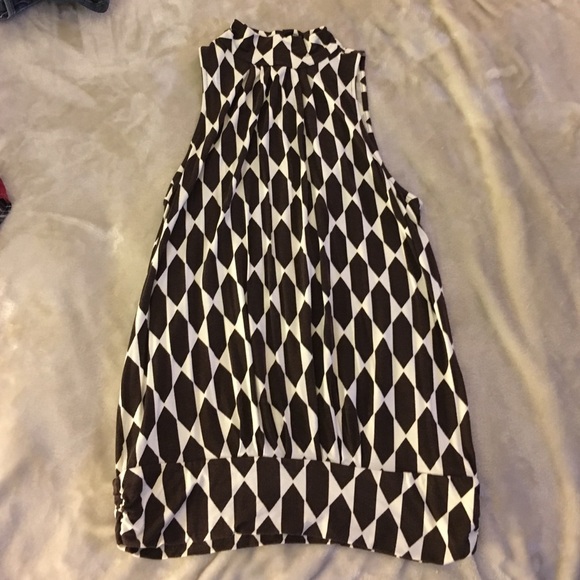 Micheal Kors sleeveless shirt