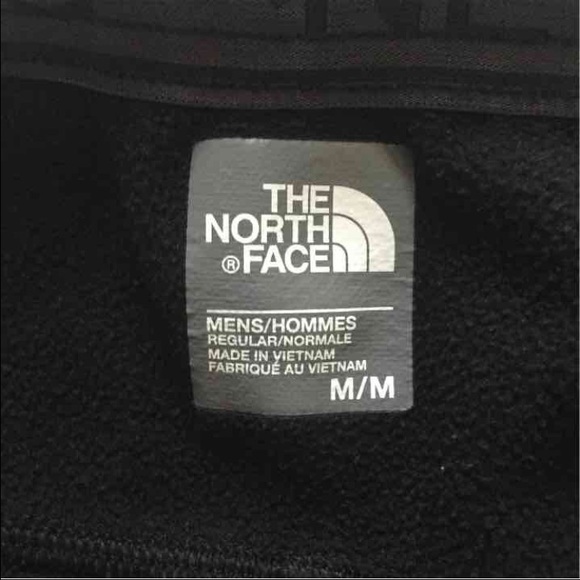 North Face Men's Shorts - Picture 4 of 4