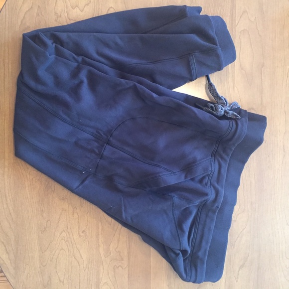 Black sweat pants