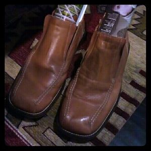 Men's shoes tan loafers