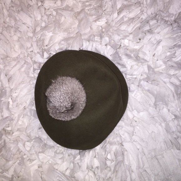 100% wool bcbg  olive green cadet hat