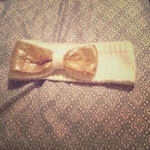Sparkly Bow headband.