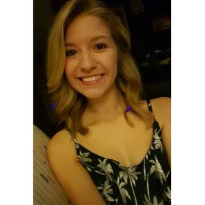 Meet your Posher, Kaitlin