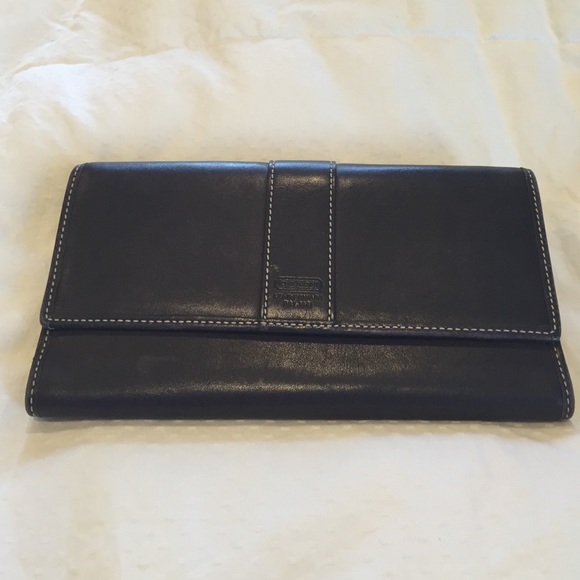 Authentic COACH wallet