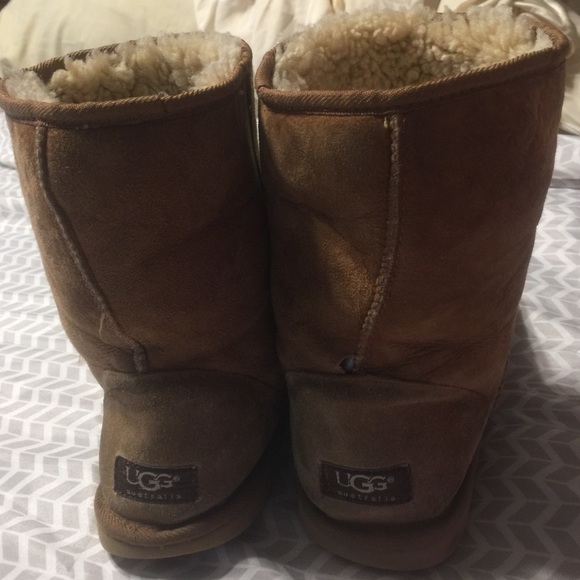 Ugg Australia classic short boots Sz 9 - Picture 2 of 4