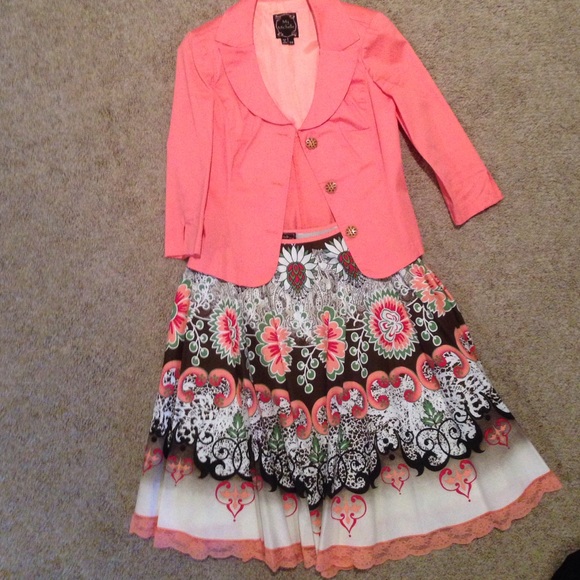 Skirt and blazer - size 3/4