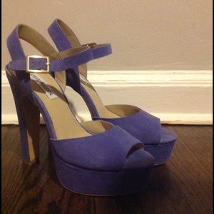 NEVER WORN Steve Madden purple platform sandals !