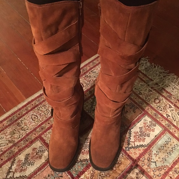 Suede Jeffrey Campbell boots!