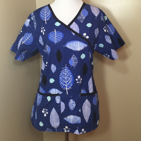 Blue print scrub top