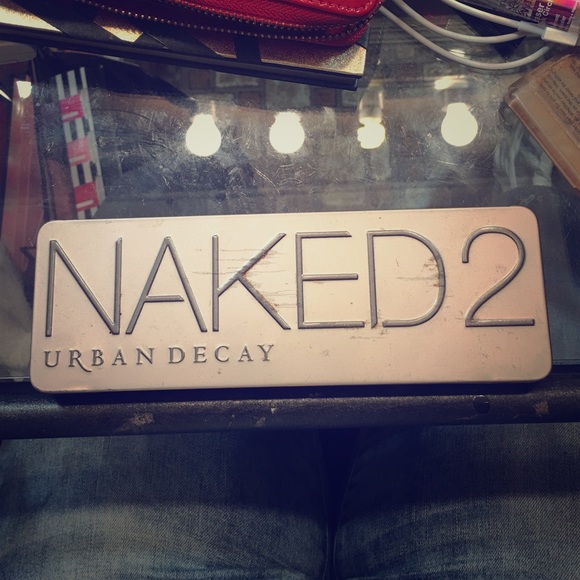 Naked 2 pallet