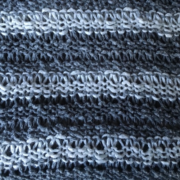 cute Hollister grey and white striped sweater - Picture 3 of 3