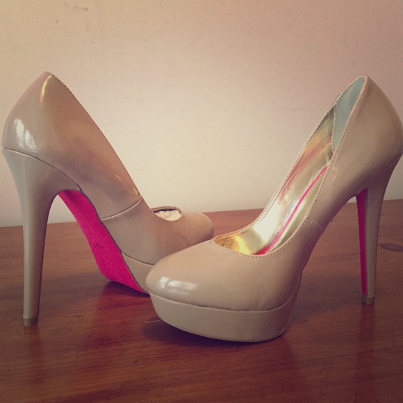 pink bottom high heels