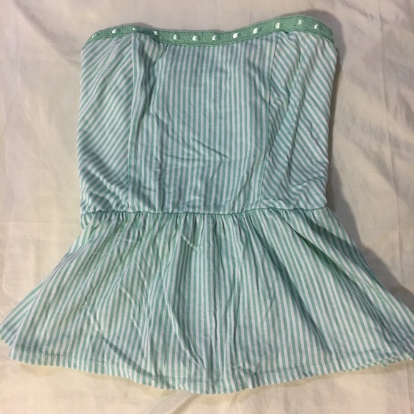 Maurice's small strapless top