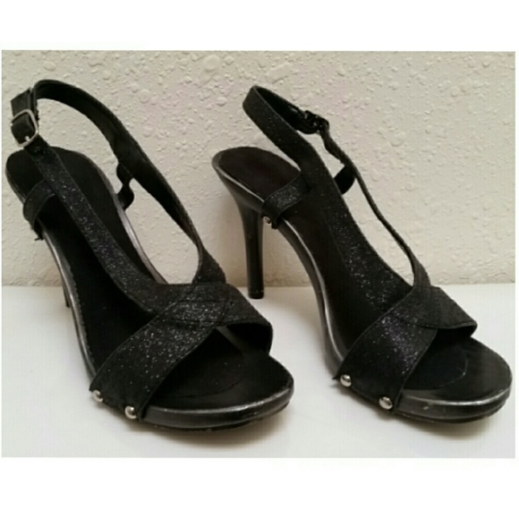 Black glittery crisscross strappy heels. Sz 6