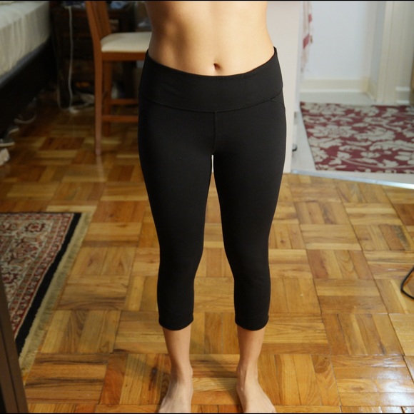 Fabletics Black Crop Leggings