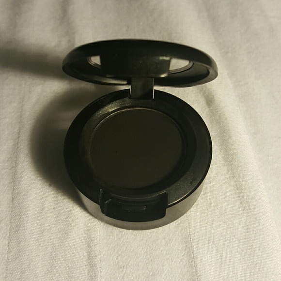 MAC eye shadow