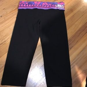 NWOT Victoria's Secret PINK leggings!