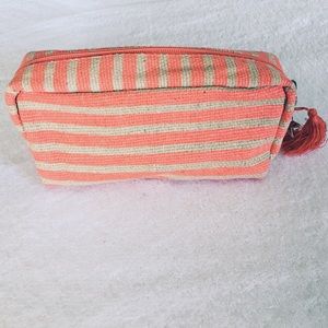 Makeup bag