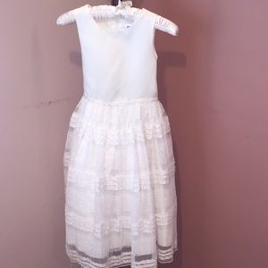 Flower girl dress size 8 Tip Top style number 5625
