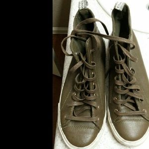 Shoes great condition