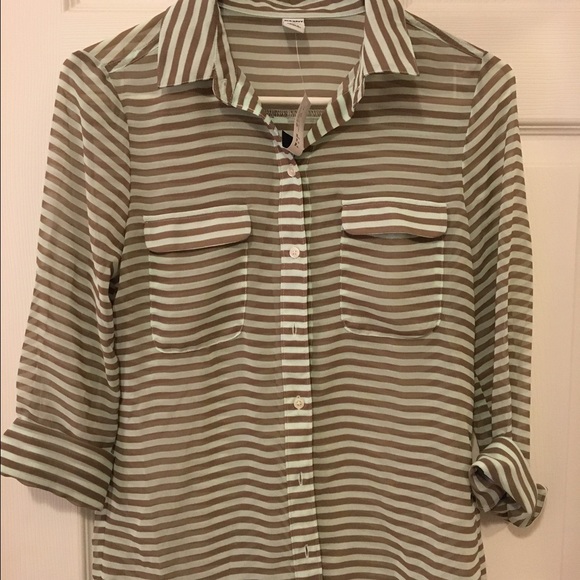 Old navy blouse- brand new! XS petite
