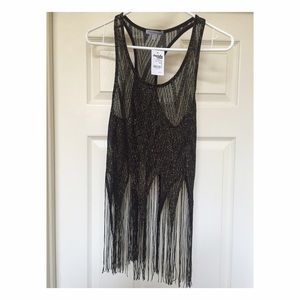 Black and gold sparkly fringe top!