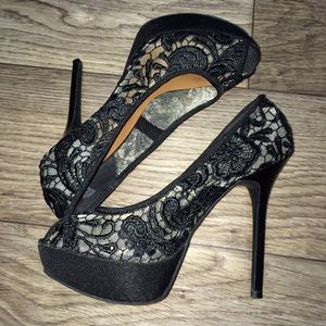 Black Lace Heels 👠