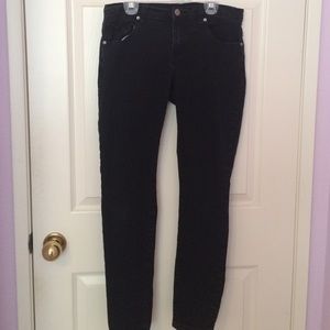 Black jeggings