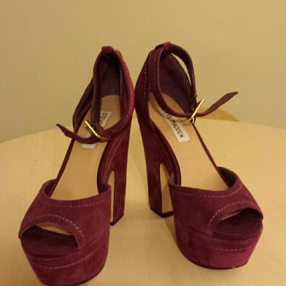 ❌❌SOLD❌❌ Steve Madden heels - Picture 3 of 3