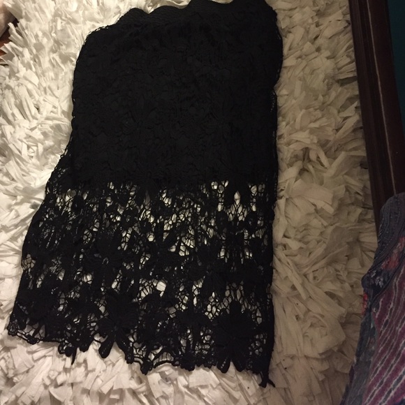 Lace mid length