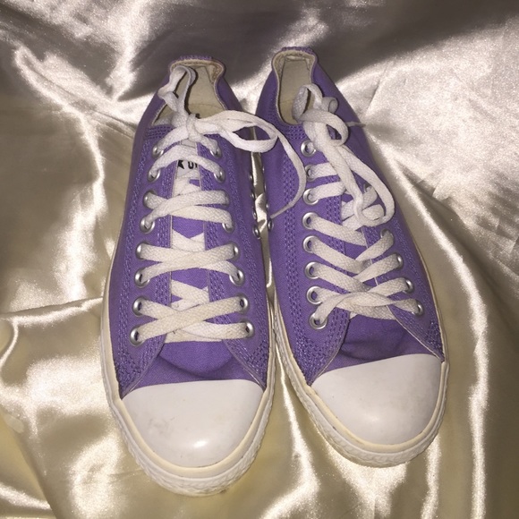 Almost New Purple Converse All Stars