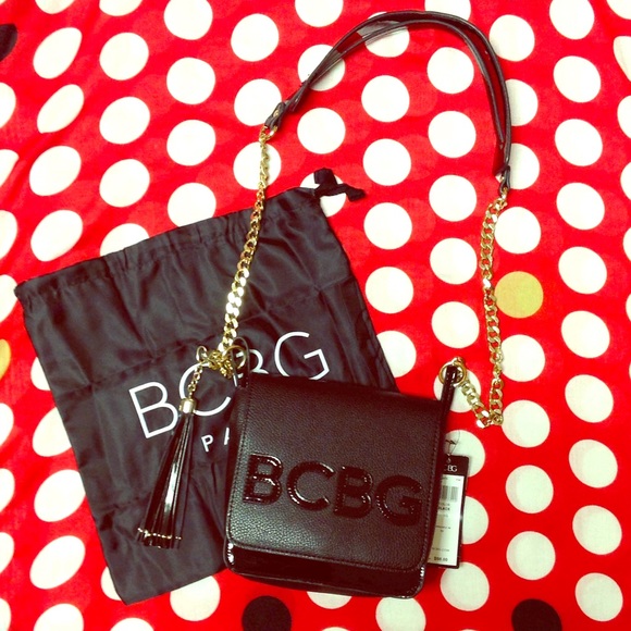 BCBG Cross body shoulder bag purse black