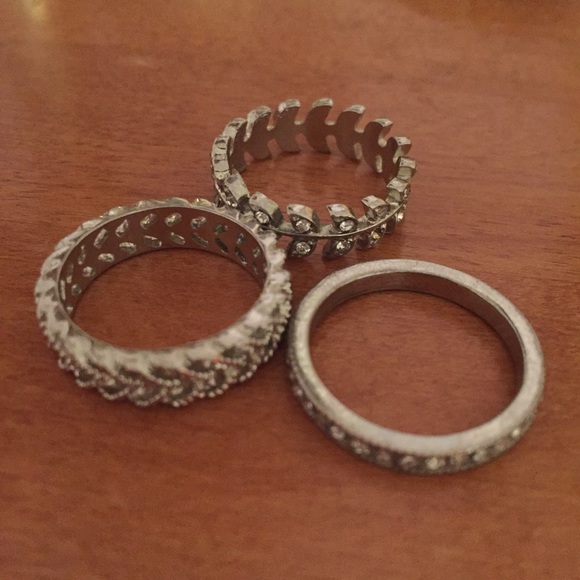Faux Silver Diamond 3 Ring Set - Picture 2 of 4