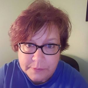 Meet your Posher, Joni