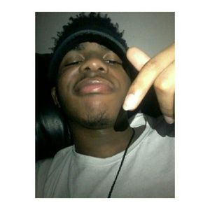 Meet your Posher, Devin