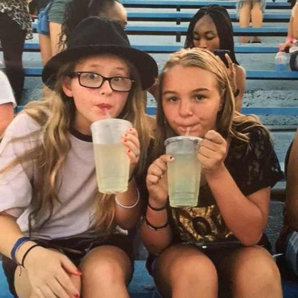 Meet your Posher, Caitlin