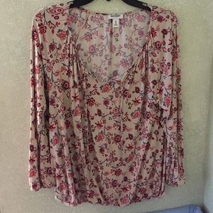 Old navy floral shirt size M