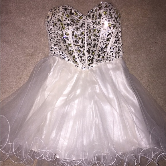 White homecoming dress