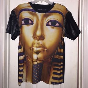 Nefertiti Design Shirt W/ Detachable Leather Arms