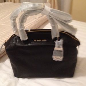 Black Riley MD satchel