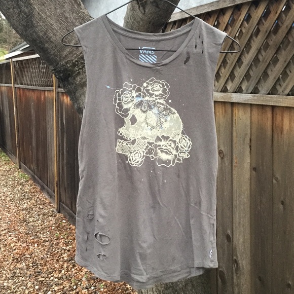Vans Medium Distressed Skull muscle Tank