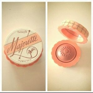 JUST REDUCED! Benefit Majorette Blush