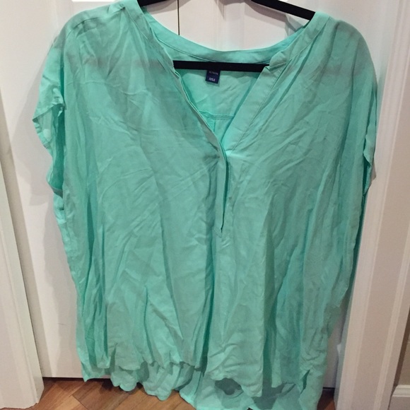 Old Navy blouse
