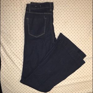 Mossimo NWOT pull on style Flare Jeans SZ 7 Mossimo NWOT pull on style Flare Jeans SZ 7