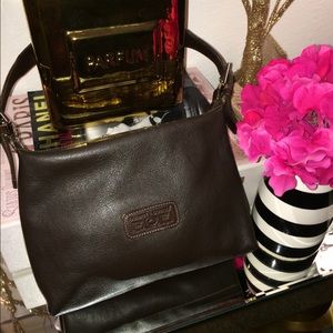 Dooney & Bourke Mini Bag. 👜