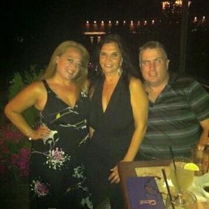 Meet your Posher, Eva