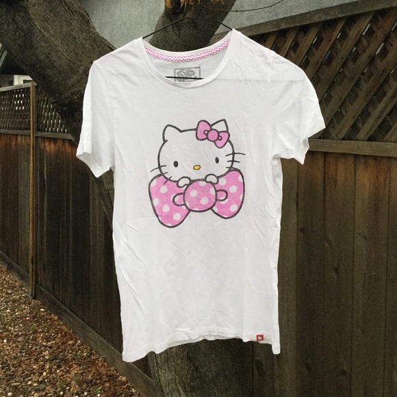 Hello Kitty x Vans Tshirt Limited Edition