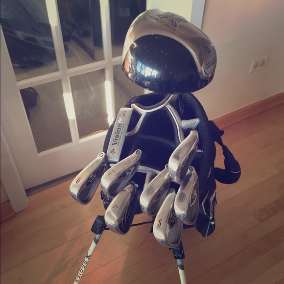 Golf clubs and Calloway golf bag