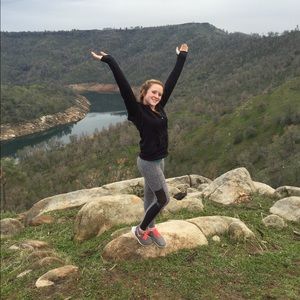 Meet your Posher, Brianna